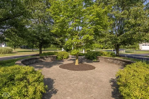 9480 Pleasant View Zionsville IN 46077