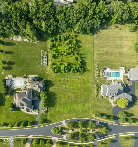 9480 Pleasant View Zionsville IN 46077