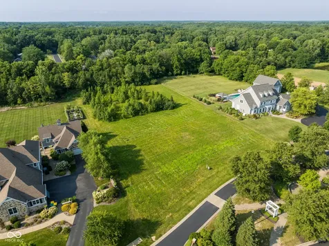 9480 Pleasant View Zionsville IN 46077