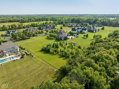 9480 Pleasant View Zionsville IN 46077