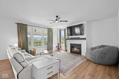 9149 Rockville Mccordsville IN 46055