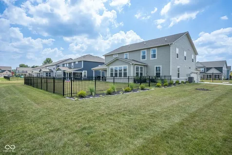 9149 Rockville Mccordsville IN 46055