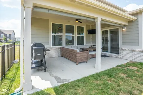 9149 Rockville Mccordsville IN 46055