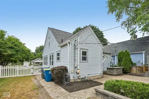 6379 N Park Avenue Indianapolis IN 46220