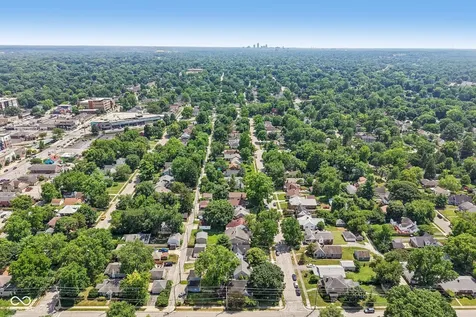 6379 N Park Avenue Indianapolis IN 46220