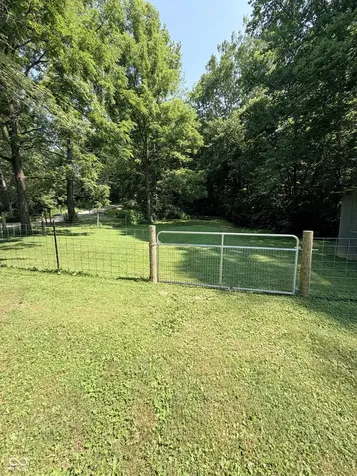 3640 W Co Rd 650 N Connersville IN 47331