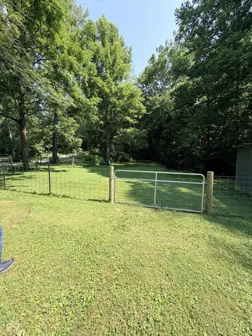 3640 W Co Rd 650 N Connersville IN 47331