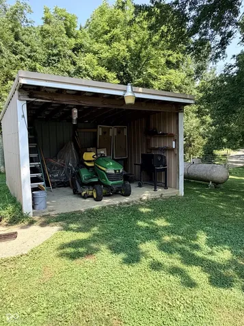 3640 W Co Rd 650 N Connersville IN 47331