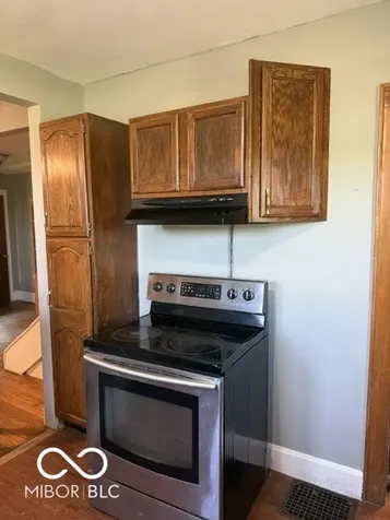 5685 Darwin Road West Terre Haute IN 47885