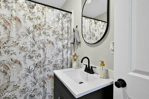 825 W Essex Street Lebanon IN 46052
