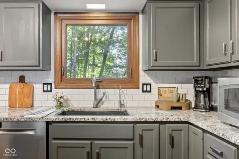 510 Shadowcrest Court Noblesville IN 46060