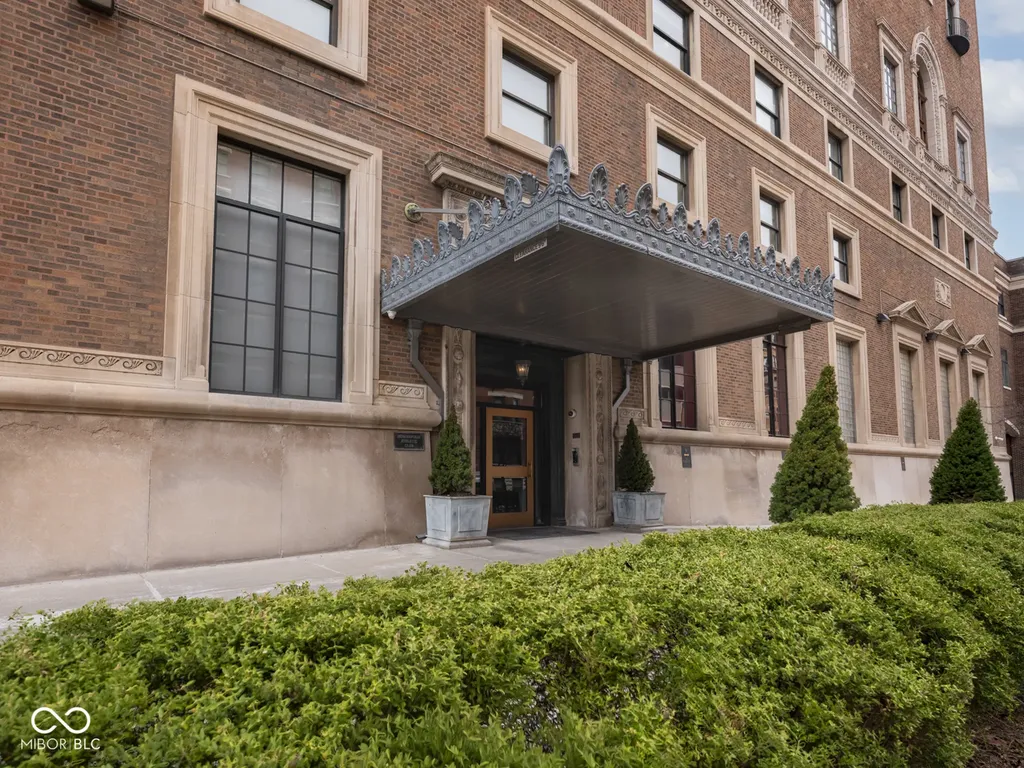 350 N Meridian Indianapolis IN 46204
