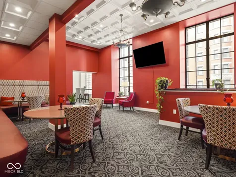 350 N Meridian Indianapolis IN 46204