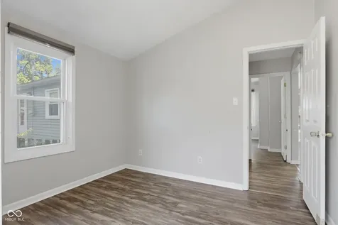 4913 Melrose Avenue Indianapolis IN 46241