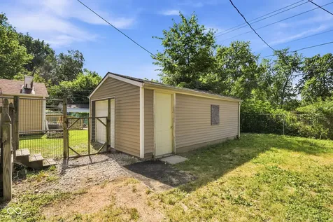 4913 Melrose Avenue Indianapolis IN 46241