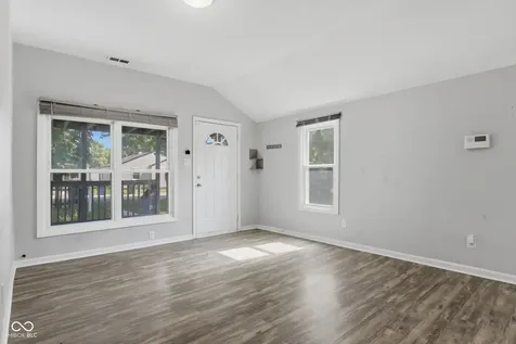 4913 Melrose Avenue Indianapolis IN 46241