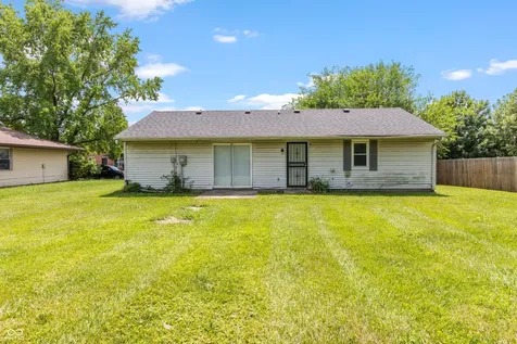 9410 Meadowlark Drive Indianapolis IN 46235