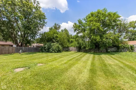 9410 Meadowlark Drive Indianapolis IN 46235