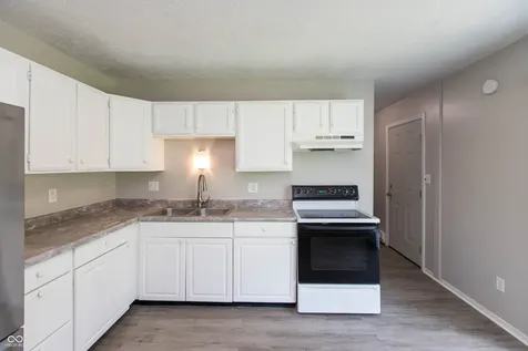 9410 Meadowlark Drive Indianapolis IN 46235