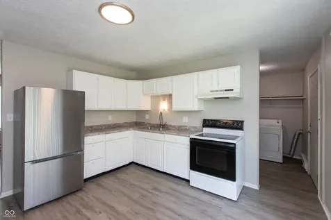 9410 Meadowlark Drive Indianapolis IN 46235