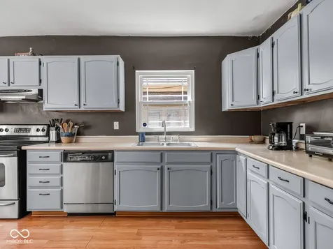 4053 Rookwood Avenue Indianapolis IN 46208