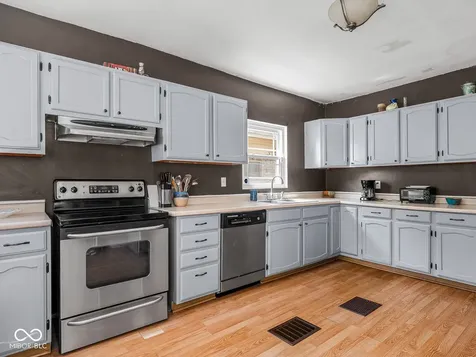 4053 Rookwood Avenue Indianapolis IN 46208