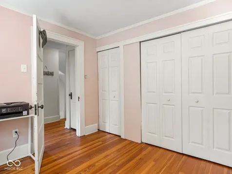4053 Rookwood Avenue Indianapolis IN 46208