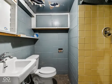 4053 Rookwood Avenue Indianapolis IN 46208
