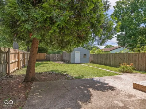 4053 Rookwood Avenue Indianapolis IN 46208