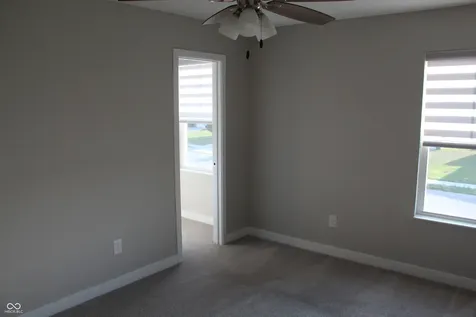 1169 Meadowbank Lane Avon IN 46123