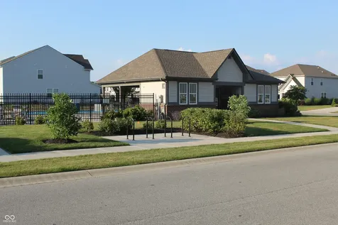 1169 Meadowbank Lane Avon IN 46123