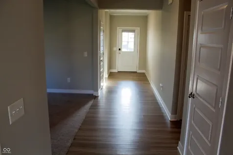 1169 Meadowbank Lane Avon IN 46123