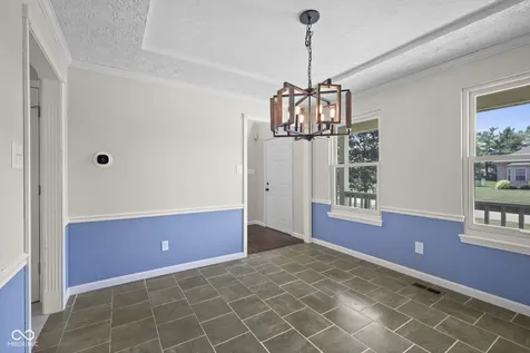 7975 Meadow Bend Circle Indianapolis IN 46259