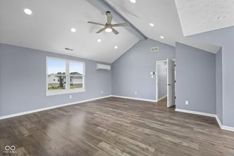 7975 Meadow Bend Circle Indianapolis IN 46259