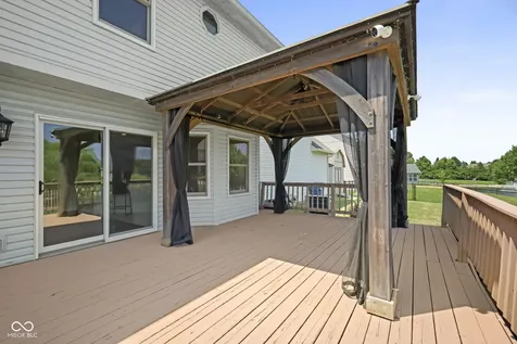 7975 Meadow Bend Circle Indianapolis IN 46259