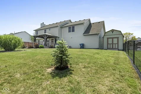 7975 Meadow Bend Circle Indianapolis IN 46259