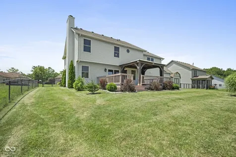 7975 Meadow Bend Circle Indianapolis IN 46259