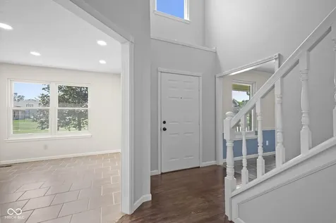 7975 Meadow Bend Circle Indianapolis IN 46259