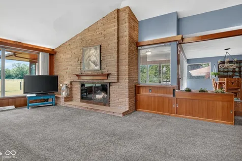 1220 S State Road 67 Pendleton IN 46064