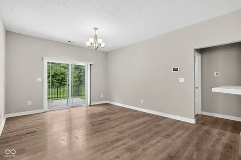 1019 Stallion Court Indianapolis IN 46260