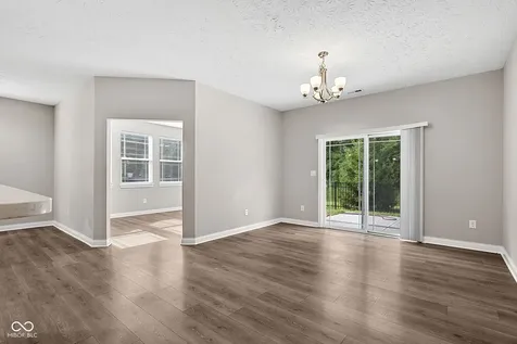 1019 Stallion Court Indianapolis IN 46260