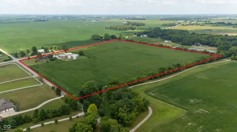 1041 N Us Highway 421 Whitestown IN 46075
