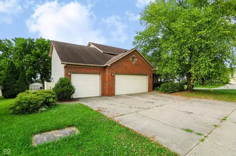 11803 Halle Drive Indianapolis IN 46229