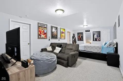 11803 Halle Drive Indianapolis IN 46229