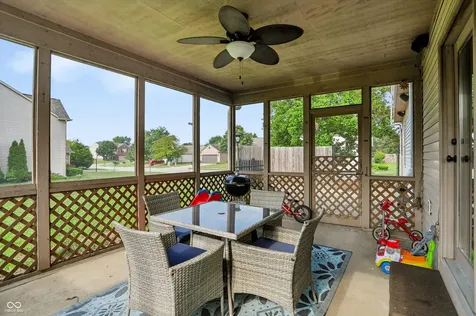 11803 Halle Drive Indianapolis IN 46229