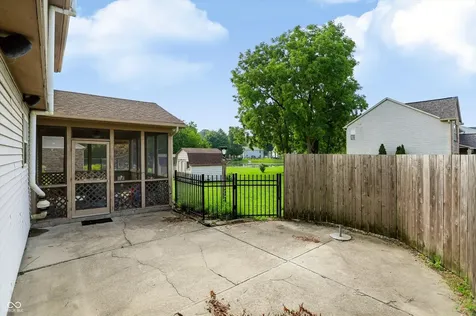 11803 Halle Drive Indianapolis IN 46229