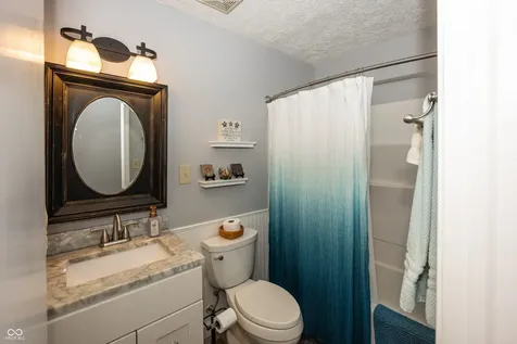 1244 Apple Street Greenfield IN 46140