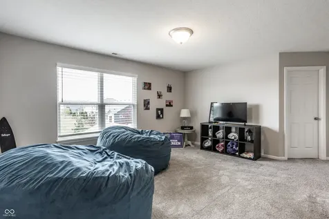12297 Meyers Place Noblesville IN 46060