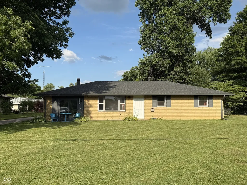 6191 N 200 W Columbus IN 47201