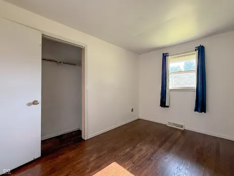 6191 N 200 W Columbus IN 47201